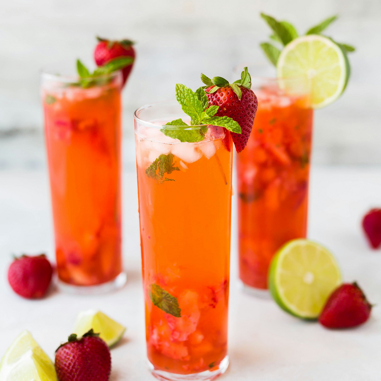 Strawberry Mojito Candle – Strawberry, Mint & Lime | Fruity & Refreshing Coconut Soy Wax 9 oz